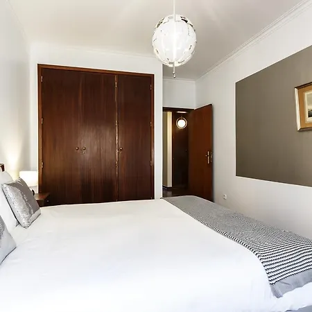 Whome | Damasceno Large #39 Apartment *