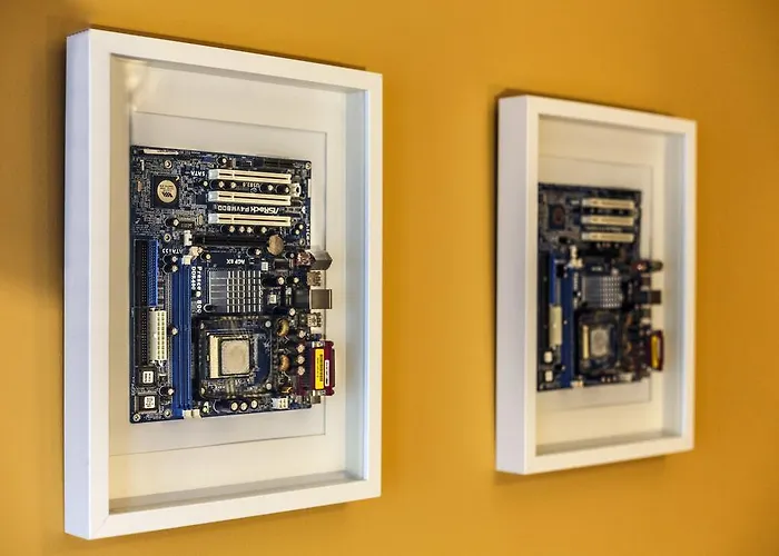 Whome | Damasceno Large #39 *